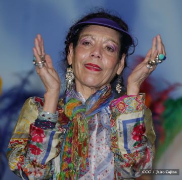 Presidente Daniel y Compañera Rosario en 37 Aniversario del Repliegue a Masaya