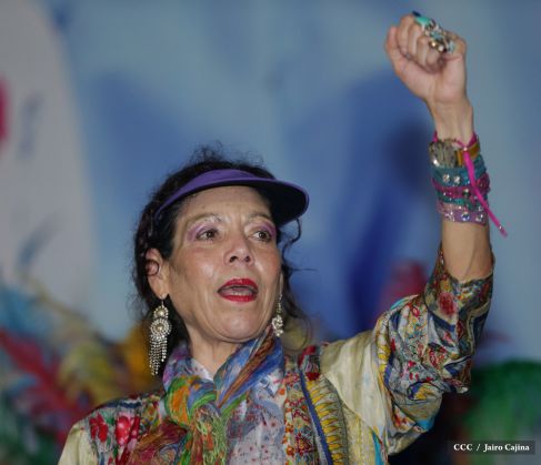 Presidente Daniel y Compañera Rosario en 37 Aniversario del Repliegue a Masaya