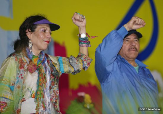 Presidente Daniel y Compañera Rosario en 37 Aniversario del Repliegue a Masaya