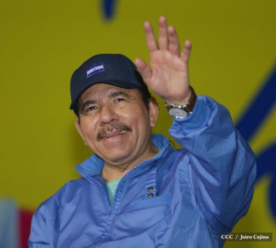 Presidente Daniel y Compañera Rosario en 37 Aniversario del Repliegue a Masaya