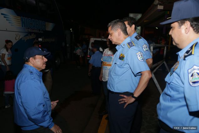 Presidente Daniel y Compañera Rosario en 37 Aniversario del Repliegue a Masaya