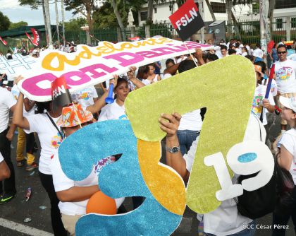 Juventud, Adelante con Daniel!