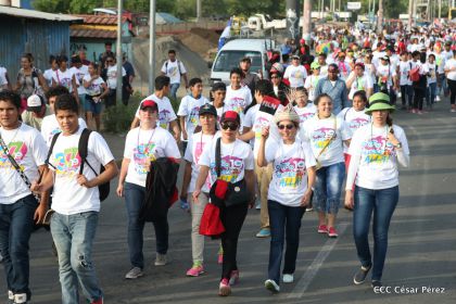 Juventud, Adelante con Daniel!