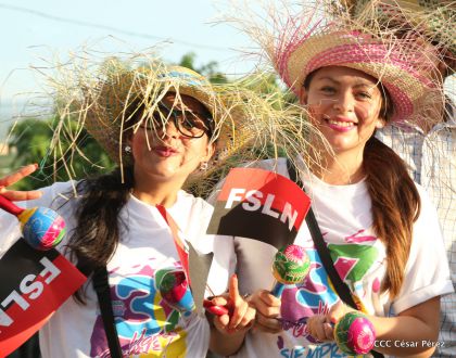 Juventud, Adelante con Daniel!