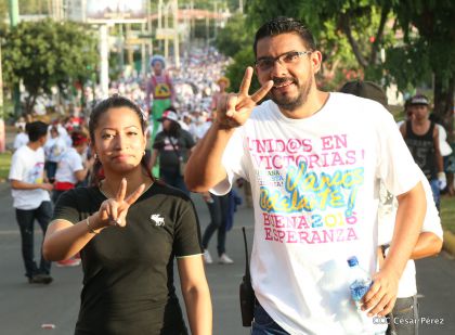 Juventud, Adelante con Daniel!