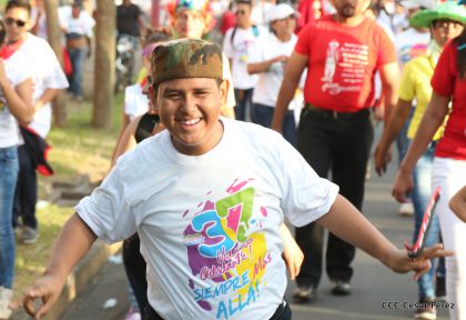 Juventud, Adelante con Daniel!