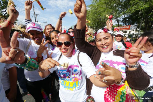 Juventud, Adelante con Daniel!