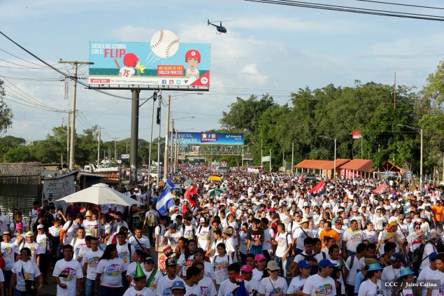 Juventud, Adelante con Daniel!