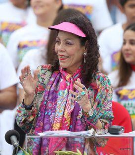 Daniel y Rosario celebran el 37 Aniversario de la Revolución Popular Sandinista