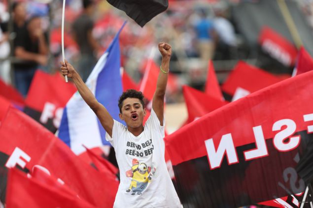 Daniel y Rosario celebran el 37 Aniversario de la Revolución Popular Sandinista