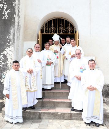 Cardenal Brenes oficia Misa en honor a Santa Ana