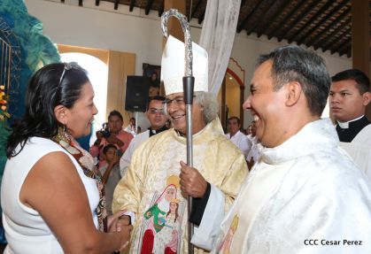 Cardenal Brenes oficia Misa en honor a Santa Ana