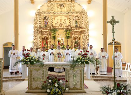 Cardenal Brenes oficia Misa en honor a Santa Ana