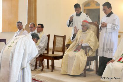 Cardenal Brenes oficia Misa en honor a Santa Ana