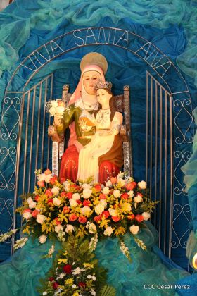 Cardenal Brenes oficia Misa en honor a Santa Ana