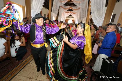 Cardenal Brenes oficia Misa en honor a Santa Ana