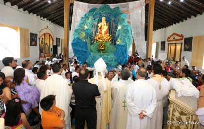 Cardenal Brenes oficia Misa en honor a Santa Ana