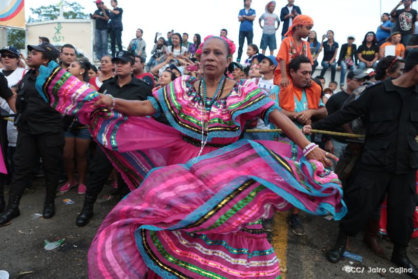Bajada de Santo Domingo de Guzmán a Managua (1 de agosto 2016)