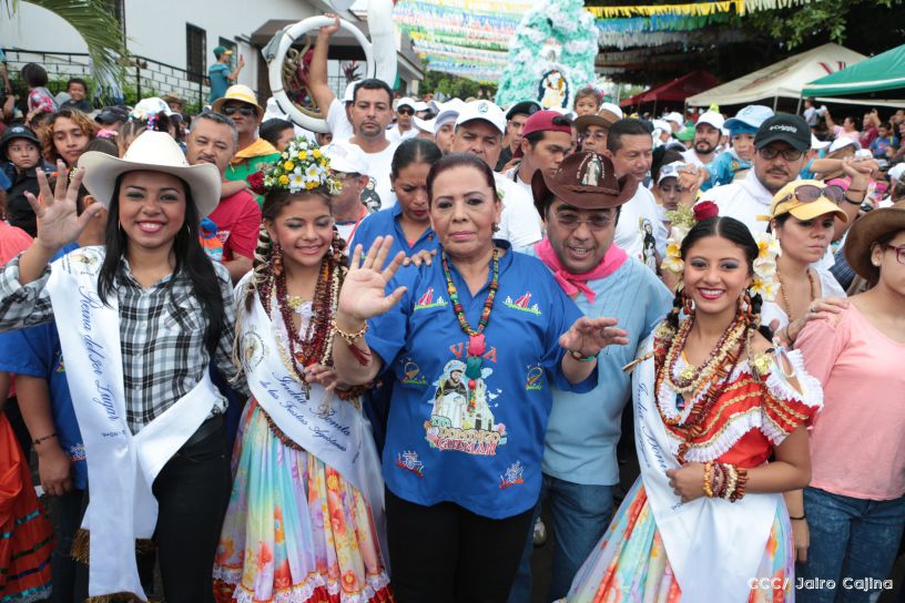 Bajada de Santo Domingo de Guzmán a Managua (1 de agosto 2016)
