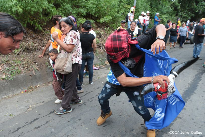 Bajada de Santo Domingo de Guzmán a Managua (1 de agosto 2016)