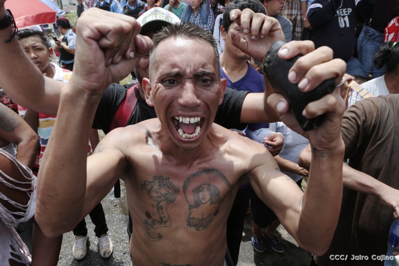 Bajada de Santo Domingo de Guzmán a Managua (1 de agosto 2016)