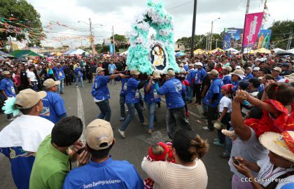 Bajada de Santo Domingo de Guzmán a Managua (1 de agosto 2016)