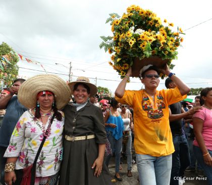 Bajada de Santo Domingo de Guzmán a Managua (1 de agosto 2016)