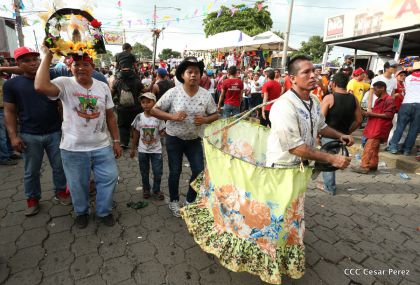Bajada de Santo Domingo de Guzmán a Managua (1 de agosto 2016)
