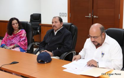 Daniel y Rosario, fórmula presidencial del Frente Sandinista y la Alianza Unida, Nicaragua Triunfa