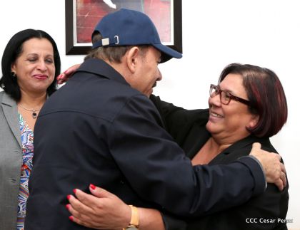 Daniel y Rosario, fórmula presidencial del Frente Sandinista y la Alianza Unida, Nicaragua Triunfa