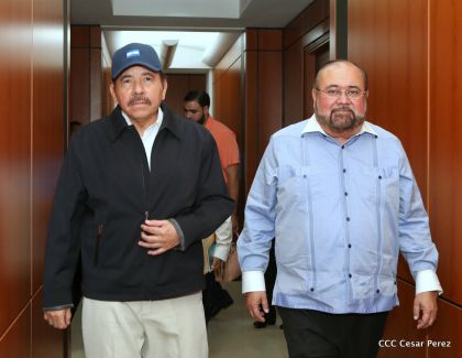 Daniel y Rosario, fórmula presidencial del Frente Sandinista y la Alianza Unida, Nicaragua Triunfa