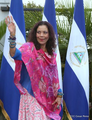 Daniel y Rosario, fórmula presidencial del Frente Sandinista y la Alianza Unida, Nicaragua Triunfa