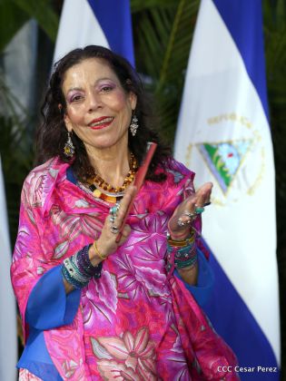 Daniel y Rosario, fórmula presidencial del Frente Sandinista y la Alianza Unida, Nicaragua Triunfa