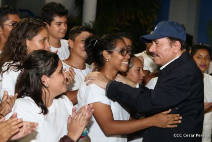 Daniel y Rosario, fórmula presidencial del Frente Sandinista y la Alianza Unida, Nicaragua Triunfa