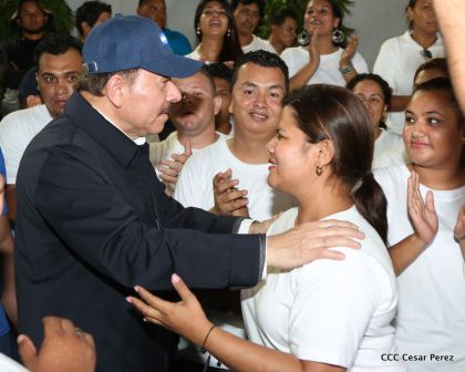 Daniel y Rosario, fórmula presidencial del Frente Sandinista y la Alianza Unida, Nicaragua Triunfa