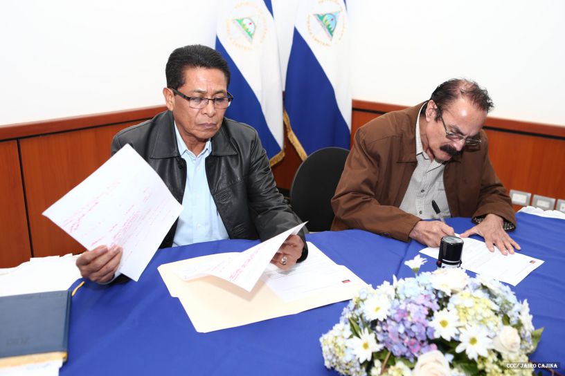 Daniel y Rosario, fórmula presidencial del Frente Sandinista y la Alianza Unida, Nicaragua Triunfa