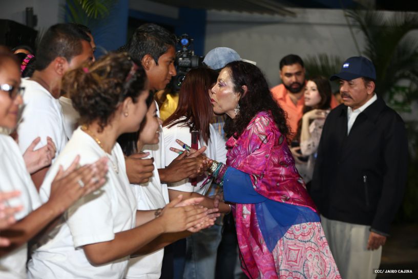 Daniel y Rosario, fórmula presidencial del Frente Sandinista y la Alianza Unida, Nicaragua Triunfa