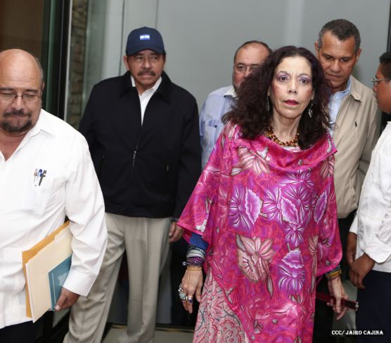 Daniel y Rosario, fórmula presidencial del Frente Sandinista y la Alianza Unida, Nicaragua Triunfa