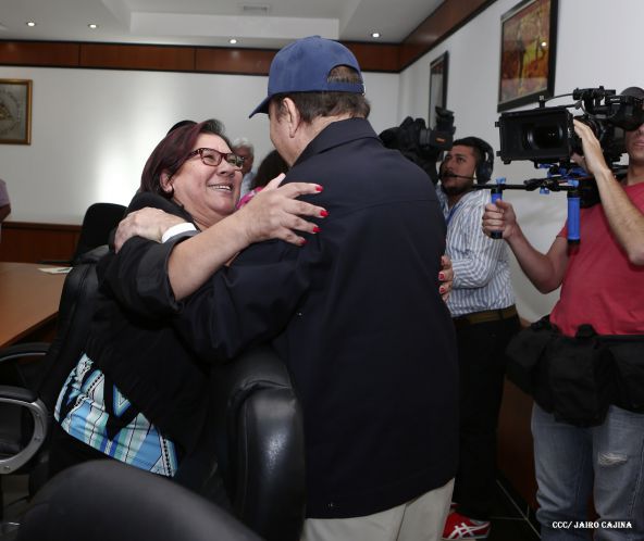 Daniel y Rosario, fórmula presidencial del Frente Sandinista y la Alianza Unida, Nicaragua Triunfa