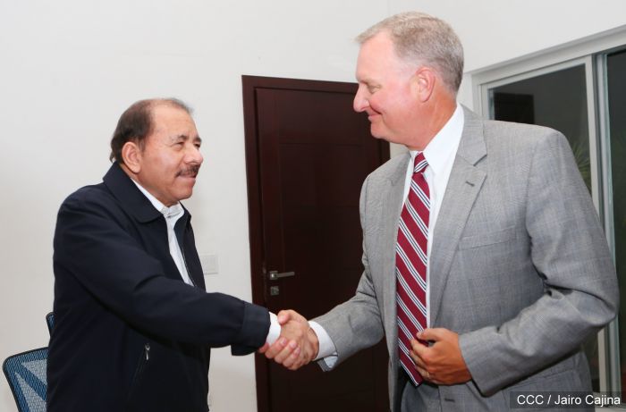 Presidente Daniel se reúne con miembros de Cargill y AMCHAM