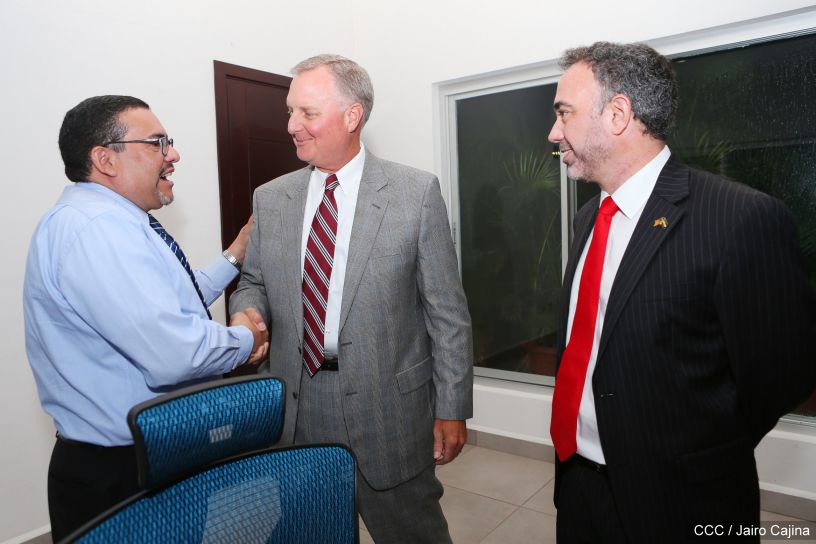 Presidente Daniel se reúne con miembros de Cargill y AMCHAM
