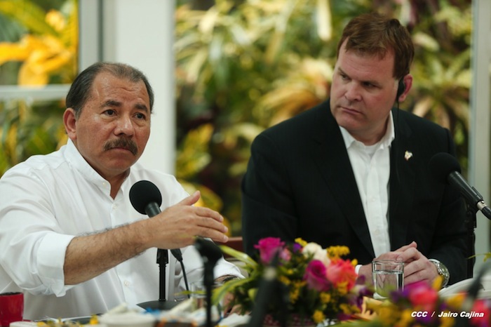 Presidente Daniel se reúne con Canciller de Canadá