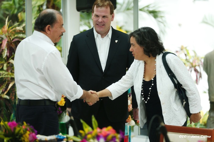 Presidente Daniel se reúne con Canciller de Canadá