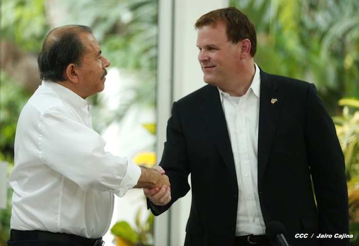 Presidente Daniel se reúne con Canciller de Canadá