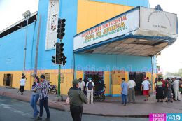 Siniestro devora el corazón del antiguo Cine González