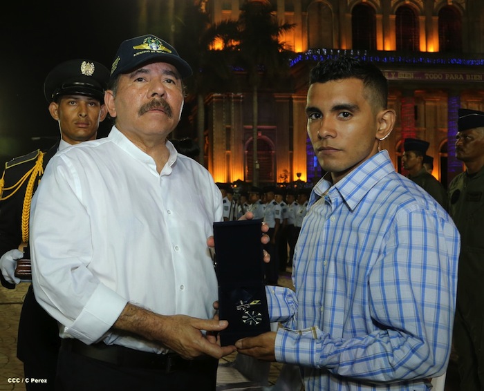 34 Aniversario de la Fuerza Aérea