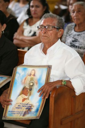 Ofician misa por el V Aniversario de la partida hacia la eternidad del padre Pupiro