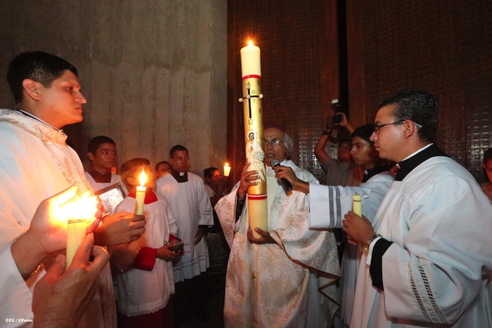 Misa Pascual en Catedral de Managua