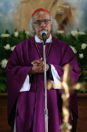 Ofician misa por el V Aniversario de la partida hacia la eternidad del padre Pupiro