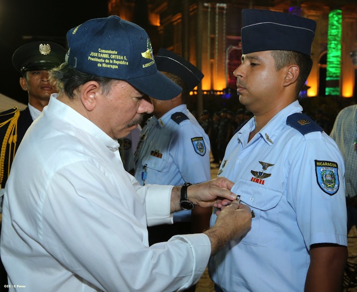 34 Aniversario de la Fuerza Aérea